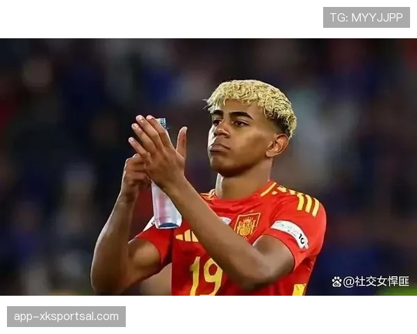 登贝莱与巴尔科拉的新星之争：谁更能决定大巴黎的边路未来？