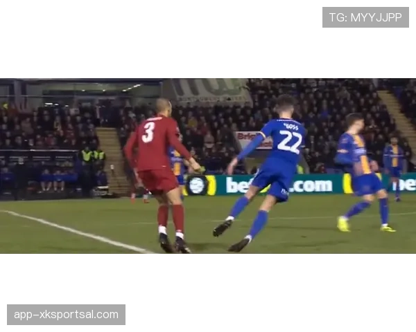 菲利克斯边路转中路的角色演变解析