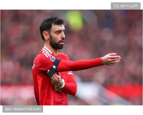 B费：从数据王到球队核心的荣誉与成长解析